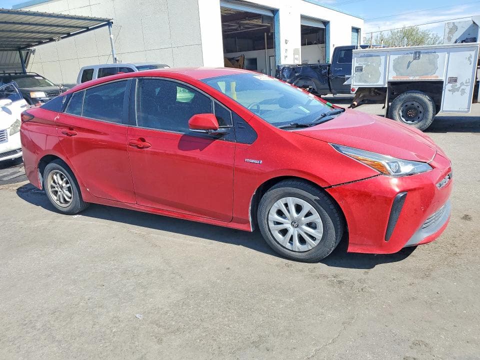 2019 TOYOTA PRIUS LE 4