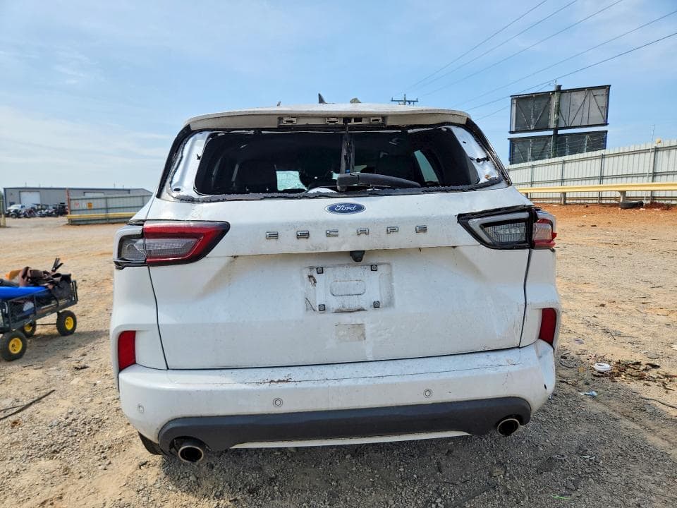 2023 FORD ESCAPE ST LINE 6