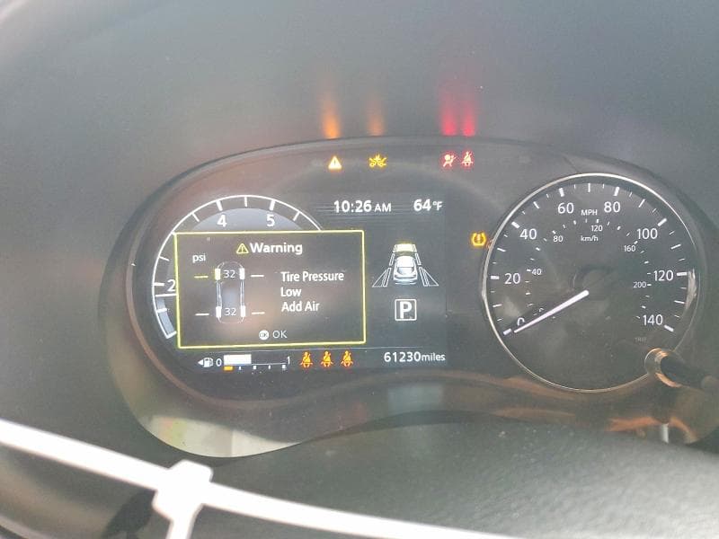 2022 NISSAN KICKS SR 9