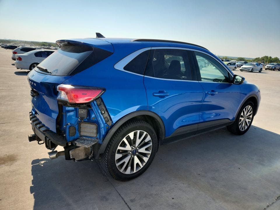 2020 FORD ESCAPE TITANIUM 3