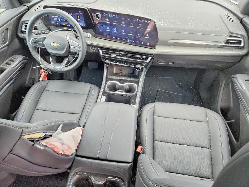 2026 CHEVROLET TRAVERSE LT 8