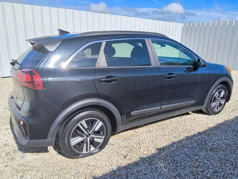 2020 KIA NIRO LXS 3