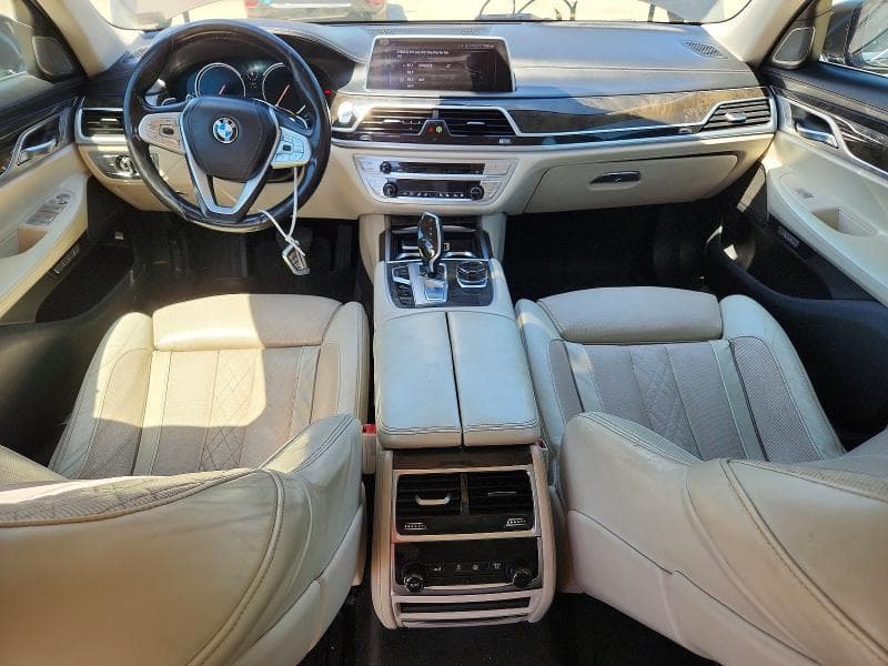 2017 BMW 740 I 8