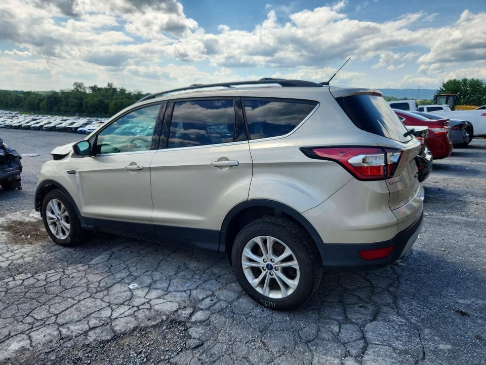 2017 FORD ESCAPE SE 2