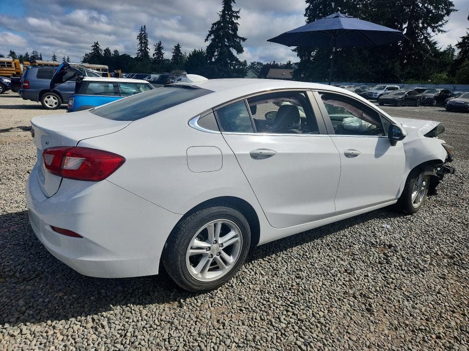 2018 CHEVROLET CRUZE LT 3