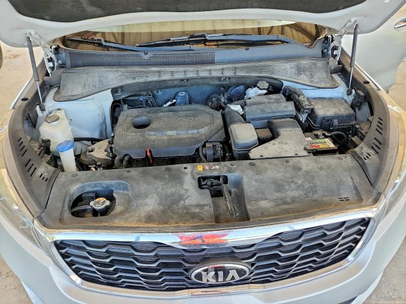 2019 KIA SORENTO LX 11