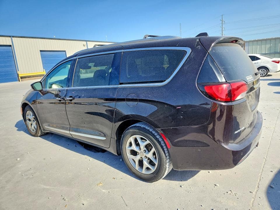 2017 CHRYSLER PACIFICA TOURING L PLUS 2