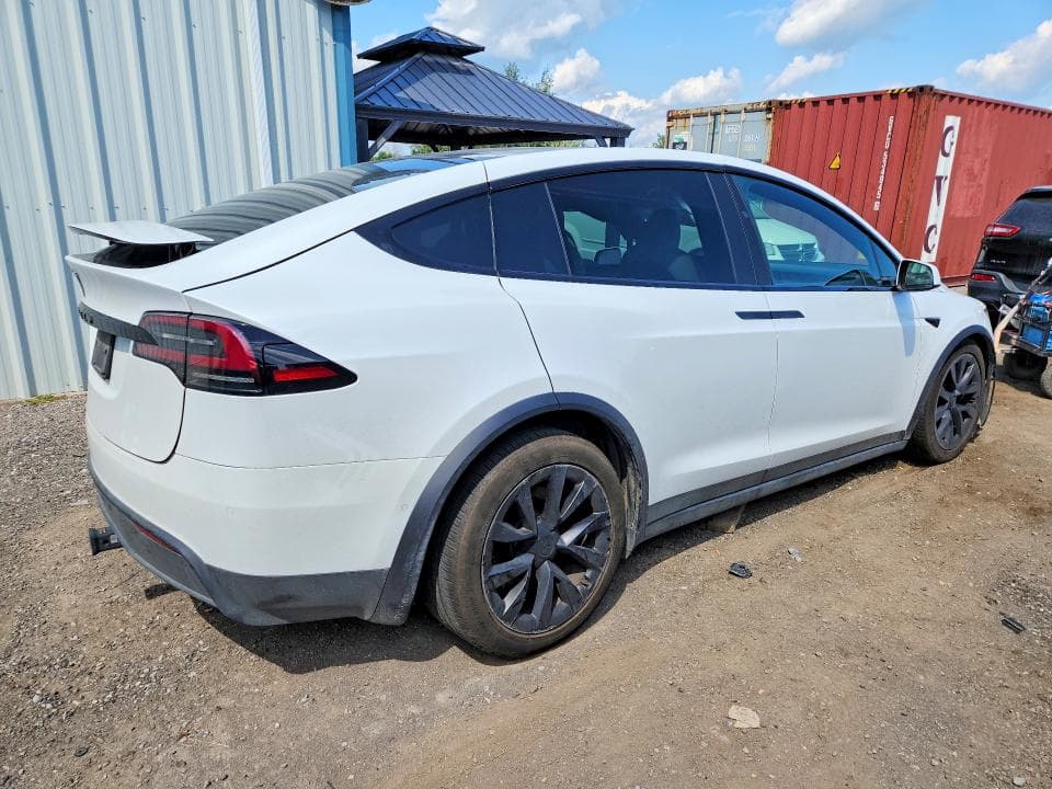2022 TESLA MODEL X 3