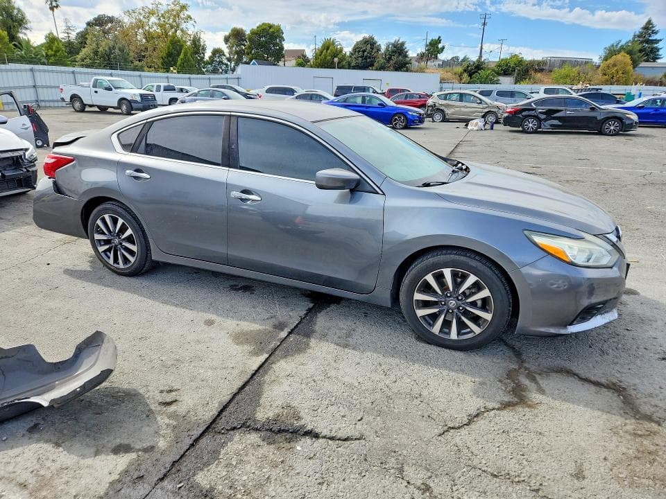 2017 NISSAN ALTIMA 2.5 SV 4