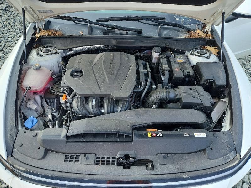 2025 HYUNDAI SONATA SE 11