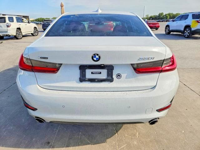 2022 BMW 330XI 6