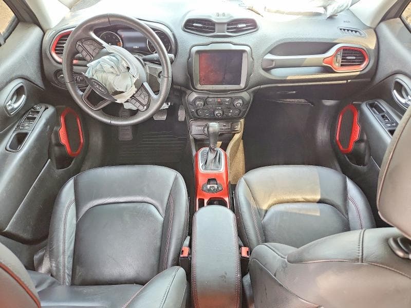 2022 JEEP RENEGADE TRAILHAWK 8