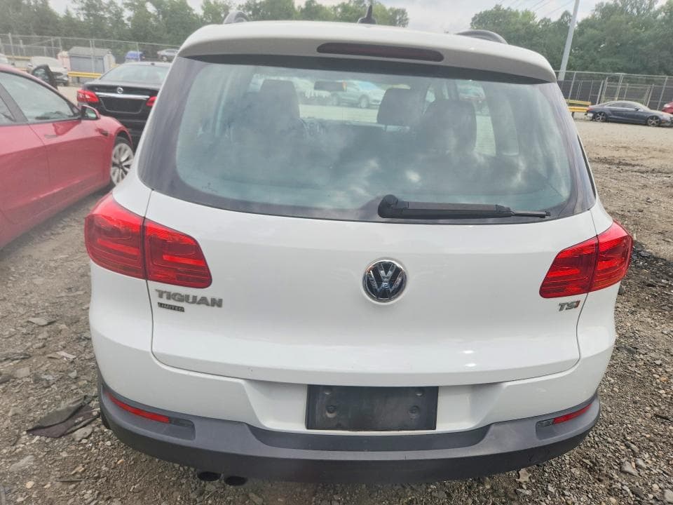 2018 VOLKSWAGEN TIGUAN LIMITED 6