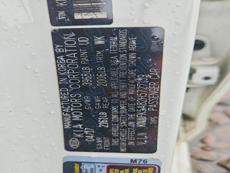 2017 KIA FORTE5 LX 12