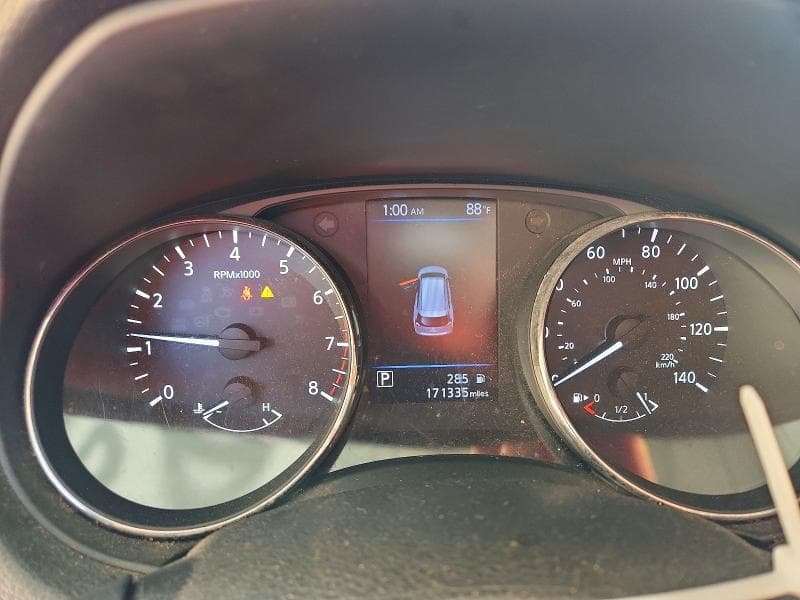 2018 NISSAN ROGUE S 9