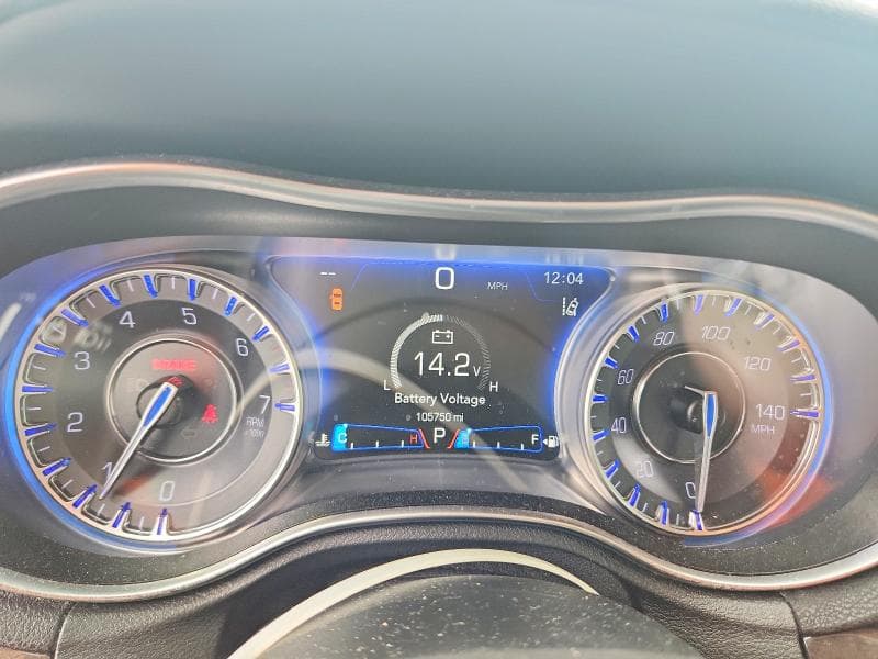 2017 CHRYSLER 300C 9