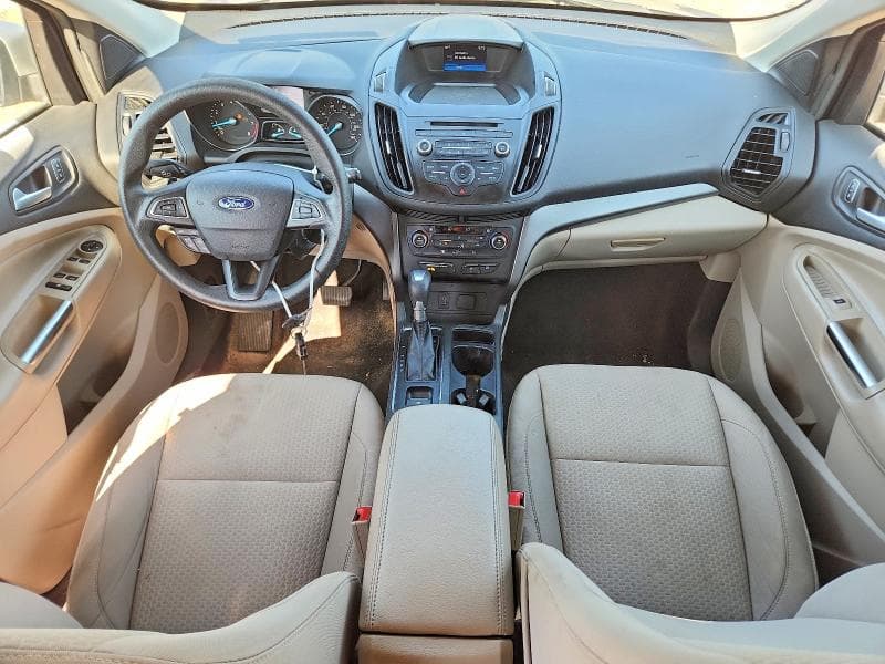 2017 FORD ESCAPE SE 8