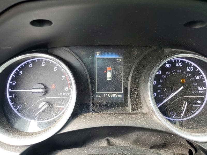 2018 TOYOTA CAMRY SE 9