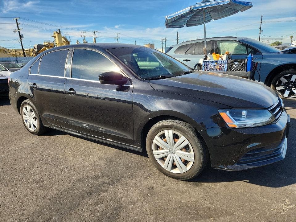 2017 VOLKSWAGEN JETTA S 4