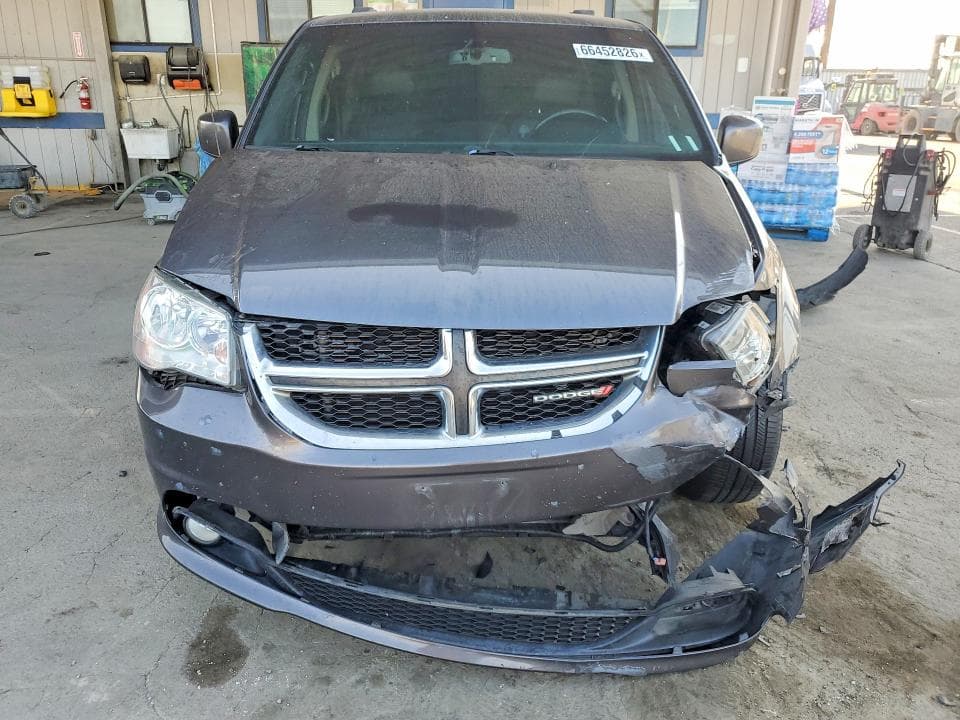 2017 DODGE GRAND CARAVAN SXT 5