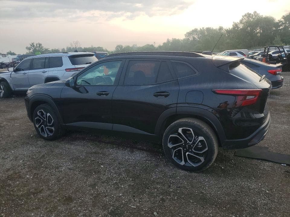 2025 CHEVROLET TRAX 2RS 2