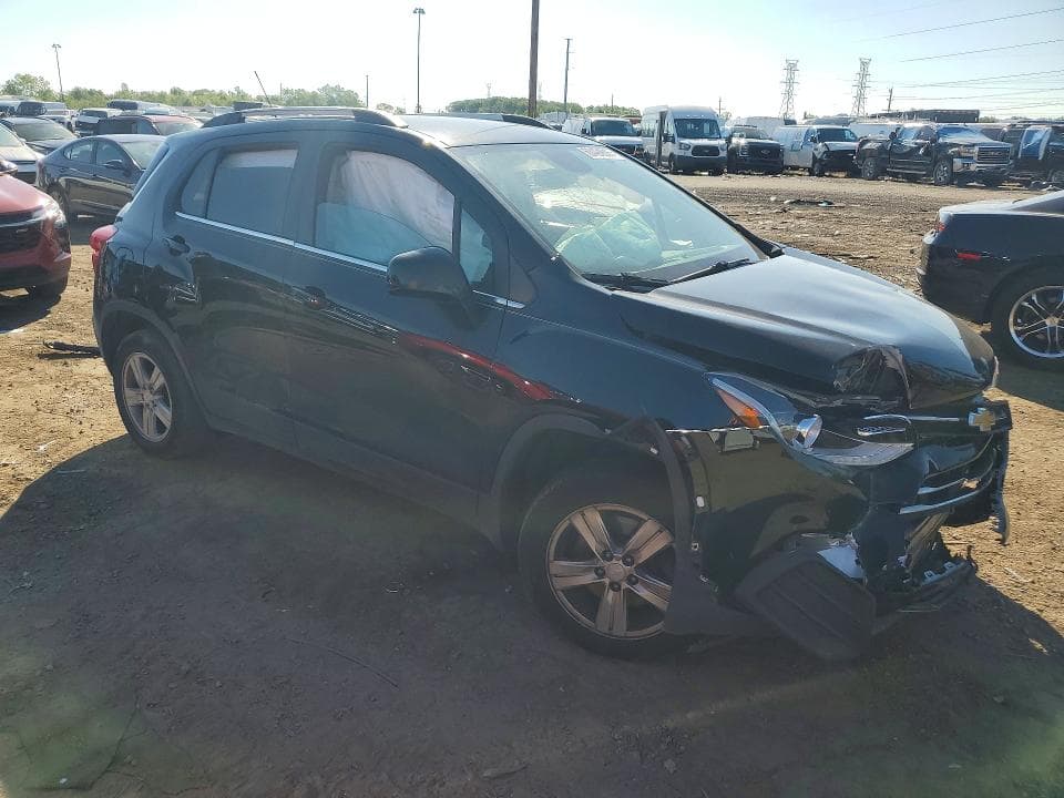 2019 CHEVROLET TRAX 1LT 4
