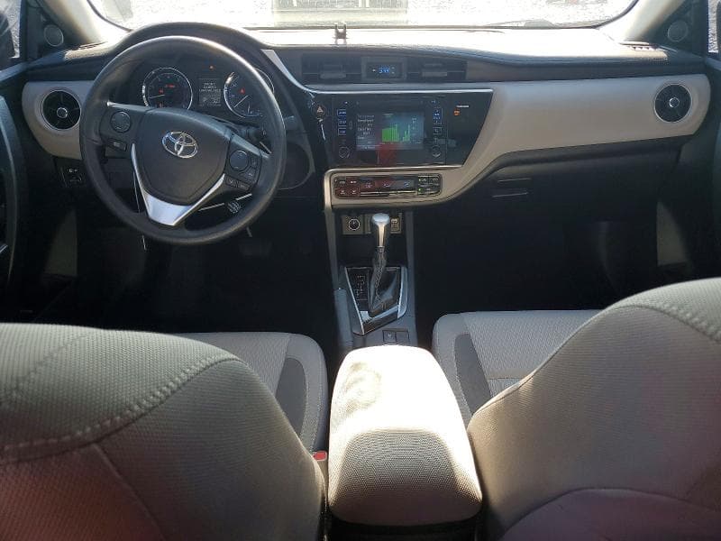 2017 TOYOTA COROLLA LE 8