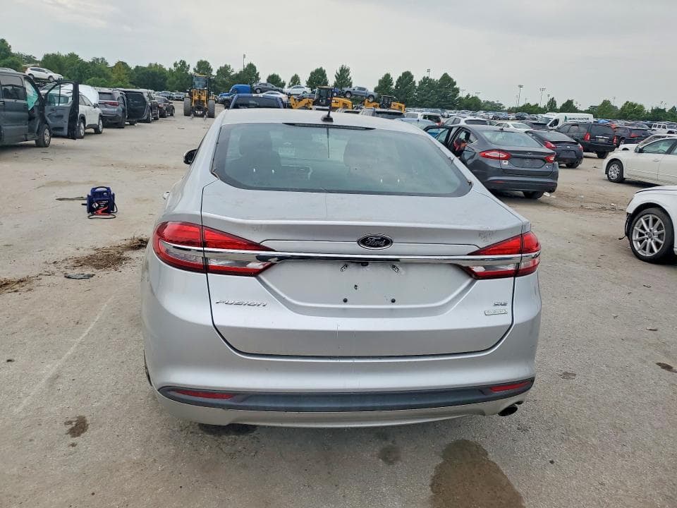 2017 FORD FUSION SE 6