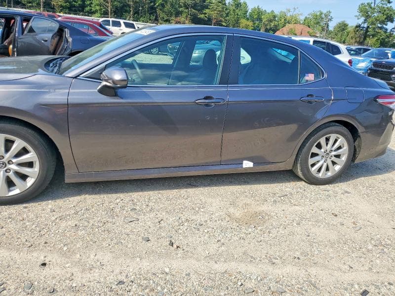 2019 TOYOTA CAMRY LE 12