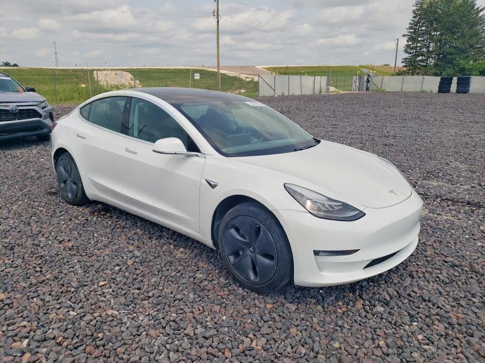 2019 TESLA MODEL 3 4