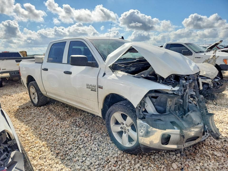 2021 RAM 1500 CLASSIC TRADESMAN 4