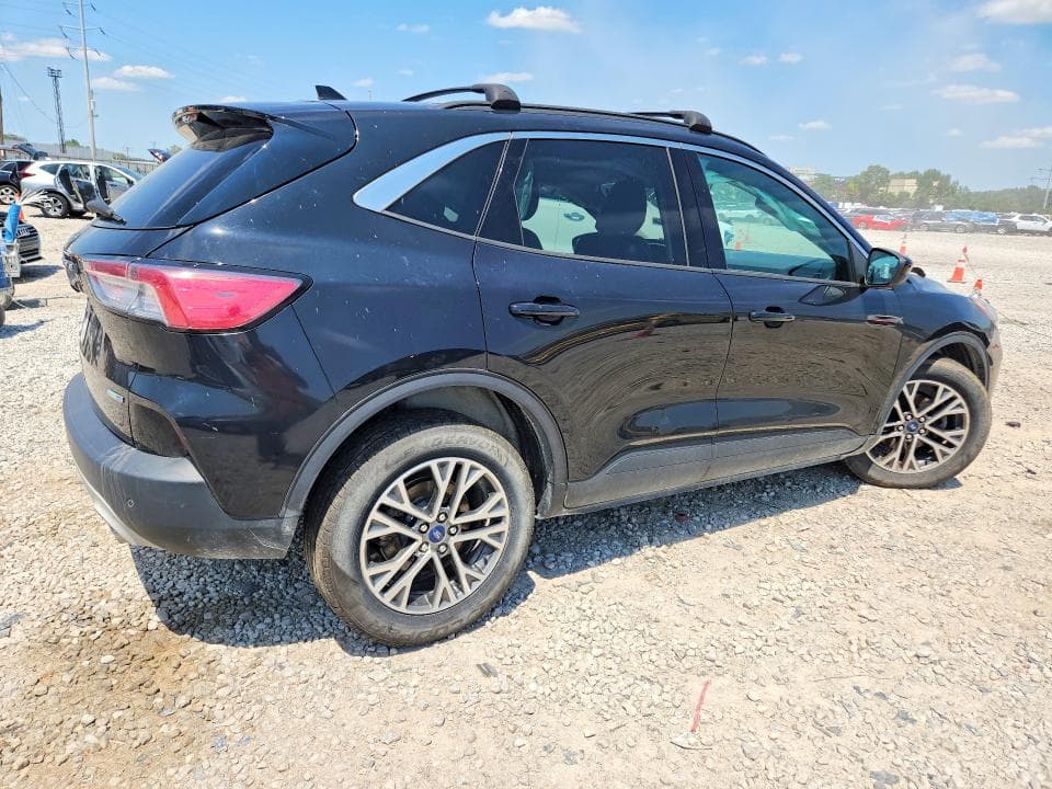 2020 FORD ESCAPE SEL 3