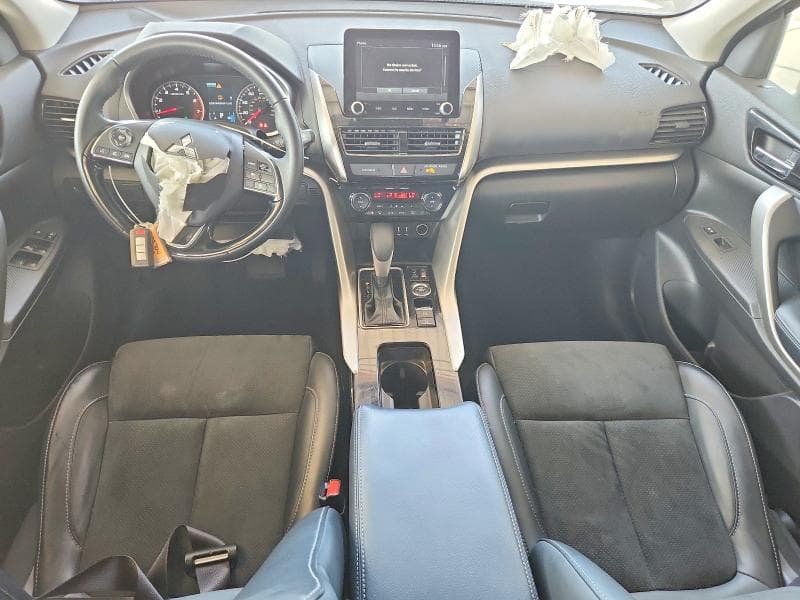 2025 MITSUBISHI ECLIPSE CROSS SE 8