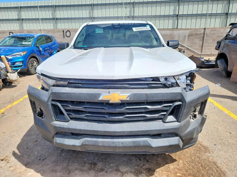 2024 CHEVROLET COLORADO 5