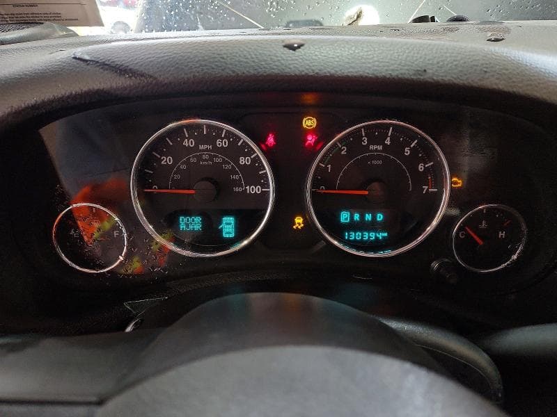2018 JEEP WRANGLER UNLIMITED SAHARA 9