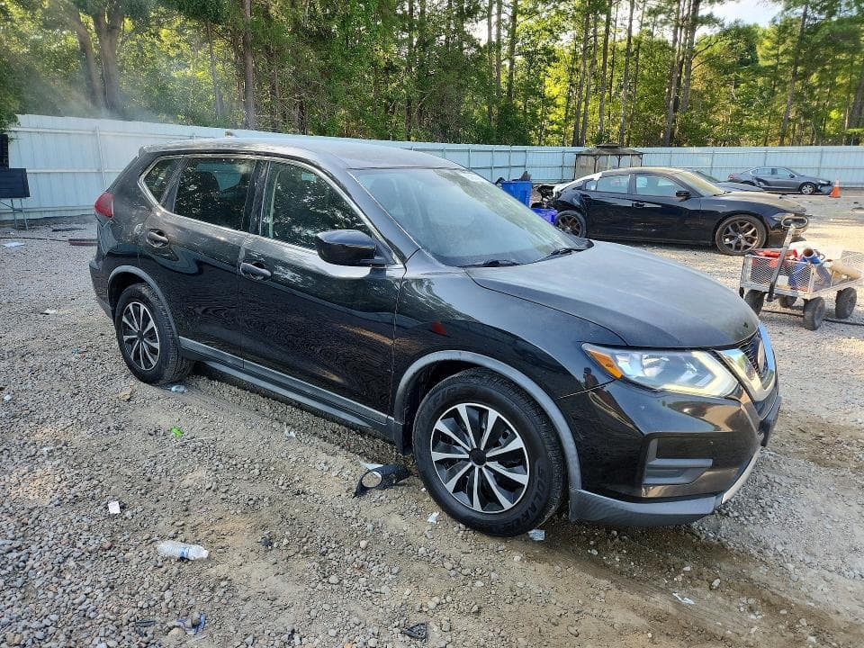 2018 NISSAN ROGUE S 4