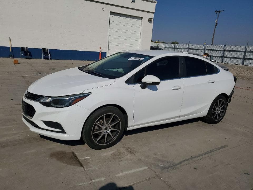 2017 CHEVROLET CRUZE LT - 1