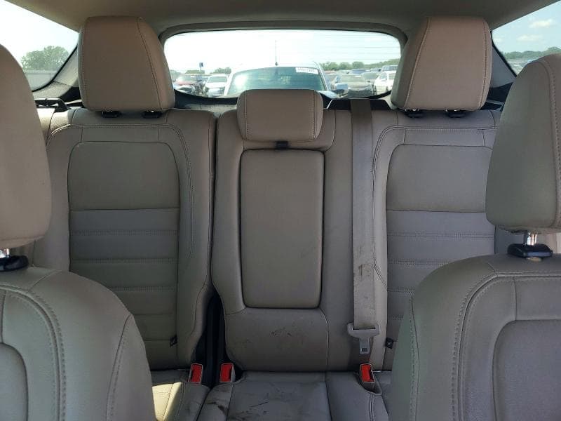 2017 FORD ESCAPE SE 10