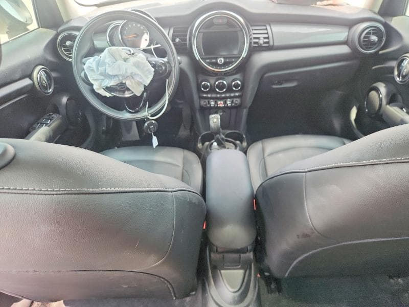 2019 MINI COOPER 8