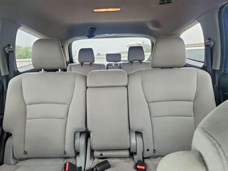 2017 HONDA PILOT EX 10