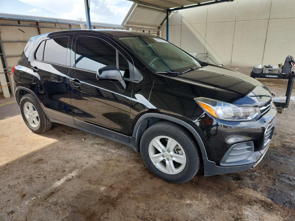 2020 CHEVROLET TRAX LS 4