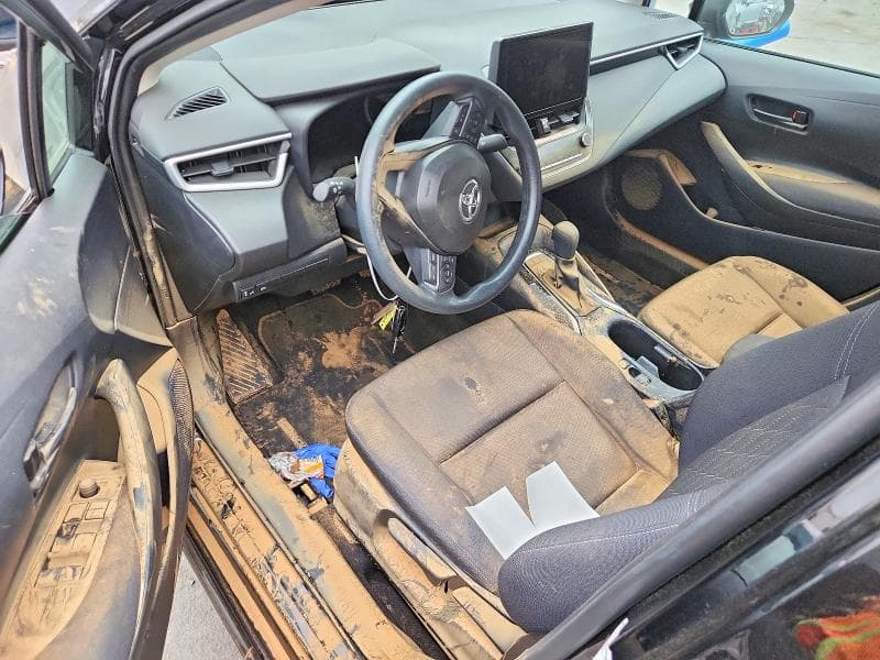 2026 TOYOTA COROLLA LE 8