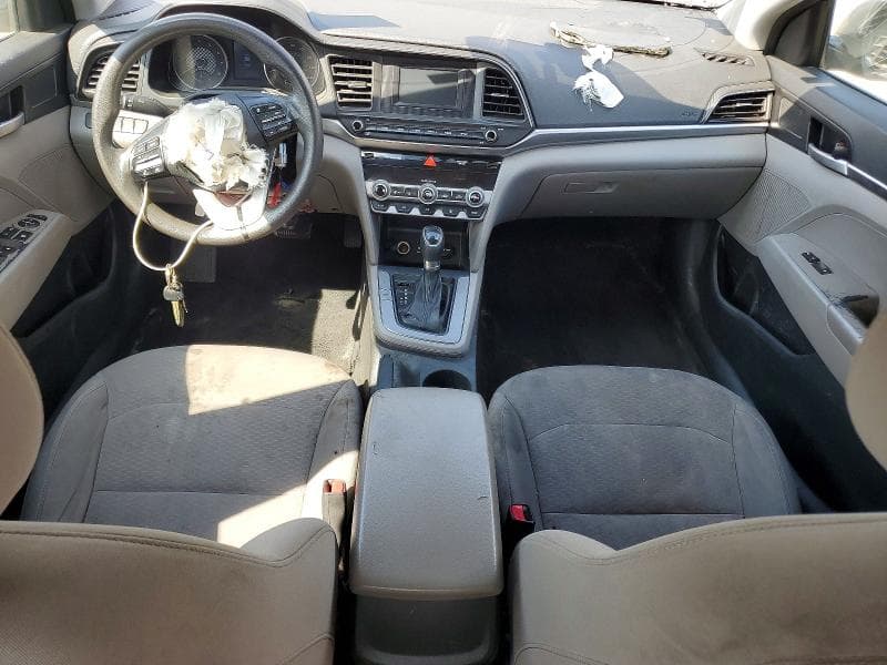 2020 HYUNDAI ELANTRA SE 8