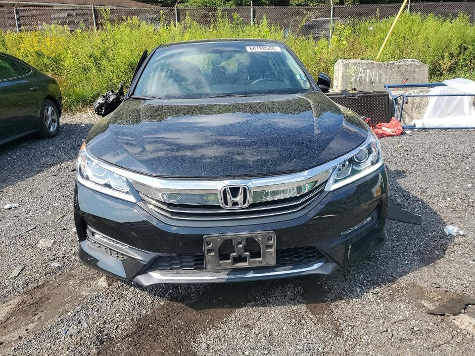 2017 HONDA ACCORD EX 5