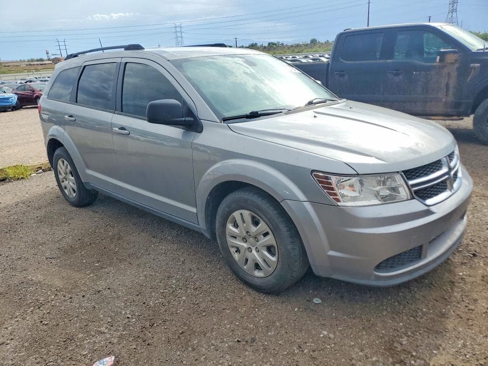 2020 DODGE JOURNEY SE 4
