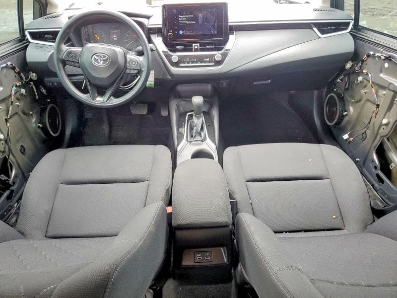 2025 TOYOTA COROLLA LE 8