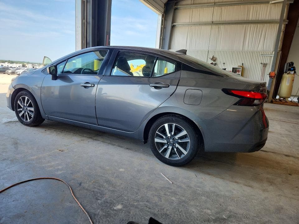 2021 NISSAN VERSA SV 2