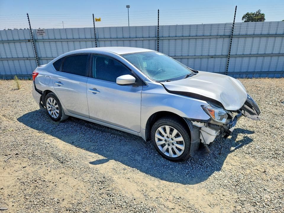 2017 NISSAN SENTRA S 4