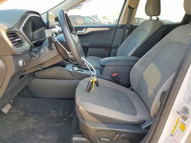 2020 FORD ESCAPE SE 7