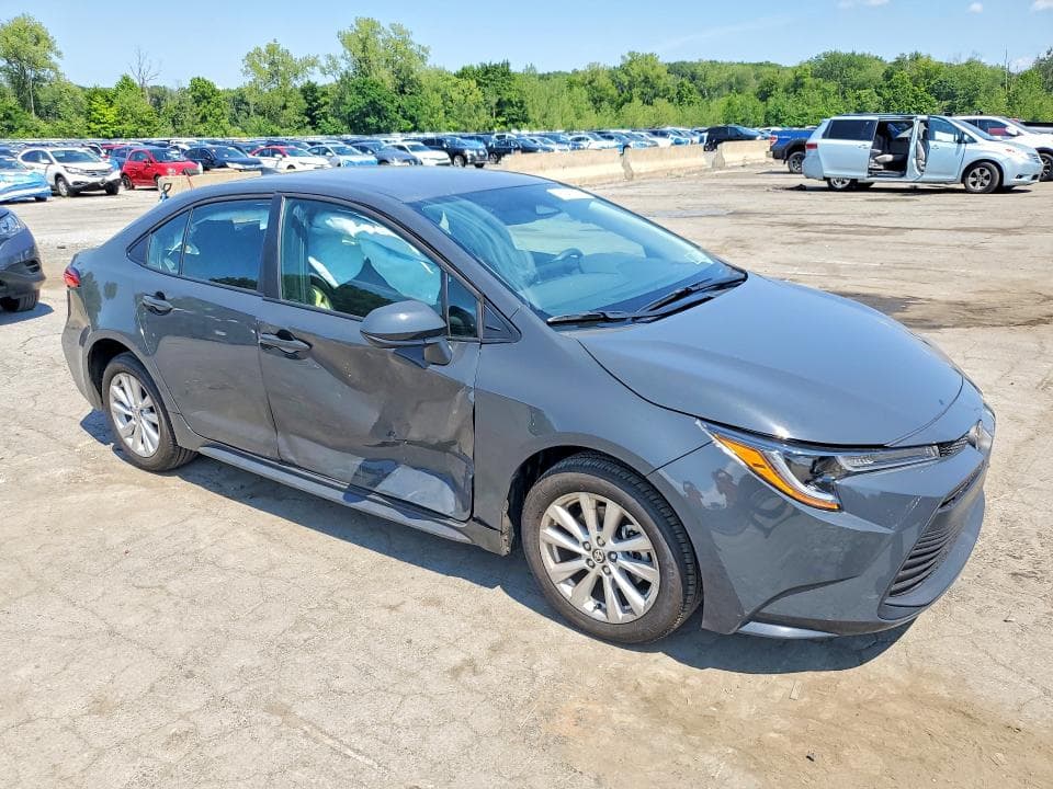 2026 TOYOTA COROLLA LE 4